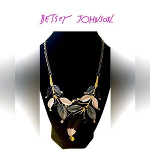 Betsey Johnson Leaf Black & Gold w/Black Crystal Statement Necklace
